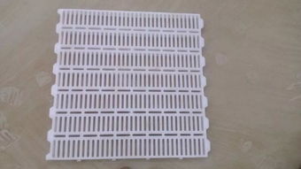 批發(fā)豬用原材料漏糞板定制 尺寸與養(yǎng)豬設(shè)備應(yīng)用